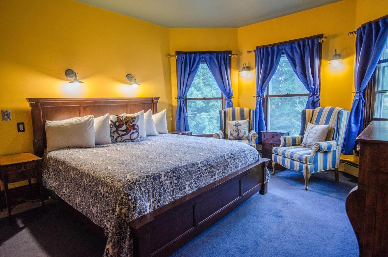 Heart Of The Village Bed & Breakfast In Shelburne Vt Værelse billede